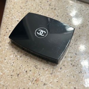 Chanel palette with mirror
